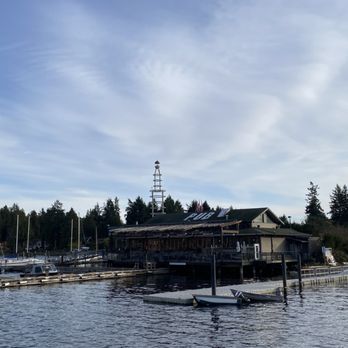 The Lighthouse Pub - The "lighthouse" on top of the pub. - Pubs Near Me - Sechelt, British Columbia The Lighthouse Pub - The "lighthouse" on top of the pub. - Pubs Near Me - Sechelt, British Columbia