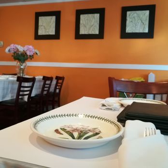 Sweet Mango - Interior. - Burmese Near Me - San Jose, California Sweet Mango - Interior. - Burmese Near Me - San Jose, California