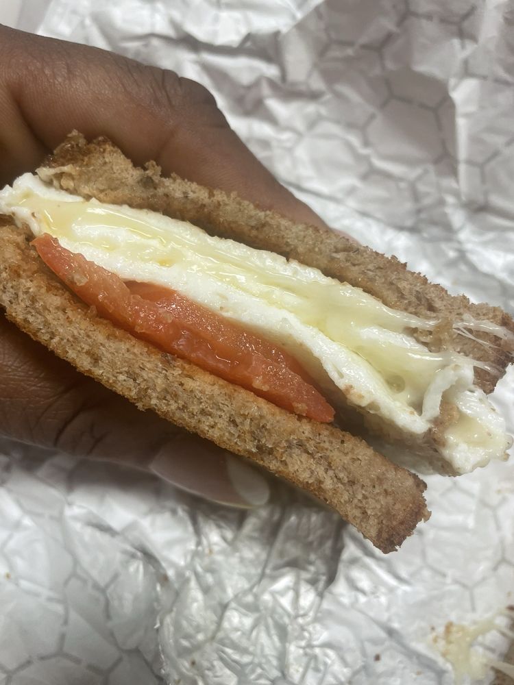 PICKLES & CHIP’S Updated October 2024 18 Photos & 59 Reviews 1707