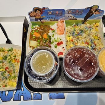 One Piece Cafe - Curry, fried rice, mocktail, dragonfruit strawberry punch, and tangerine slushy - Themed Cafes Near Me - Las Vegas, Nevada One Piece Cafe - Curry, fried rice, mocktail, dragonfruit strawberry punch, and tangerine slushy - Themed Cafes Near Me - Las Vegas, Nevada