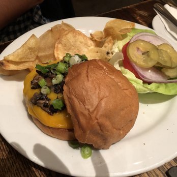 21st Amendment Brewery - Nadler burger - Brewpubs Near Me - San Francisco, California