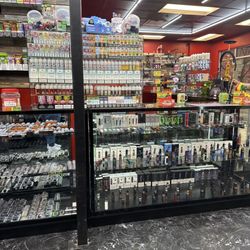 Vape City - Very good business nice and clean will be coming back for the discounts