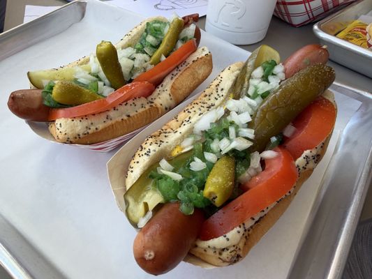 Pearl’s Red Hots by null