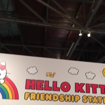 Hello Kitty Con - Festivals Near Me - Los Angeles, California