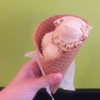 Hartzell's - Two scoops of coffee - Ice Cream & Frozen Yogurt Near Me - Bloomington, Indiana