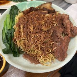 坤記竹昇麵 - Tossed noodles with 2 meats and Choy sum