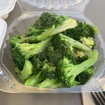 Teriyaki Time - Steamed broccoli with sesame dressing, it's yum - Barbeque Near Me - Sacramento, California Teriyaki Time - Steamed broccoli with sesame dressing, it's yum - Barbeque Near Me - Sacramento, California