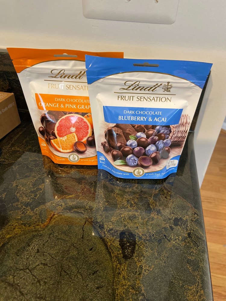 LINDT CHOCOLATE SHOP 22 Photos Chocolatiers & Shops 7 W 34th St