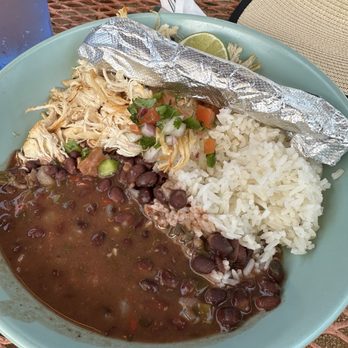 Kinda Tropical - KT Bowl ($11) - Breakfast & Brunch Near Me - Austin, Texas Kinda Tropical - KT Bowl ($11) - Breakfast & Brunch Near Me - Austin, Texas