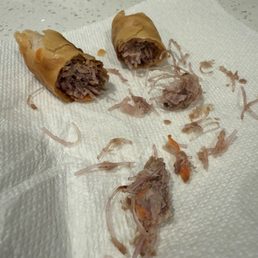 No pork in pork egg rolls what is this glass noodles!?