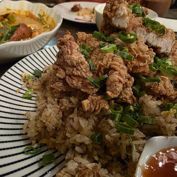 Charm Thai Kitchen & Coffee - Garlic Fried Rice with Crispy Chicken - Thai Near Me - Henderson, Nevada