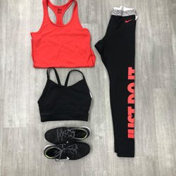 Plato's Closet - Coralville