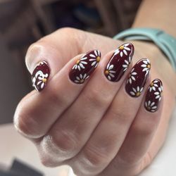 Amber Nails and Spa