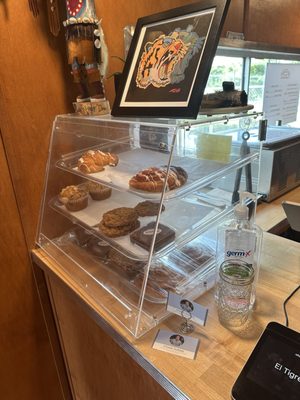EL TIGRE COFFEE ROASTERS by null