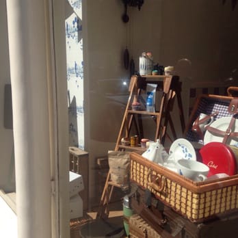 Cuckoo's Bakery - Front window - Bakeries Near Me - Edinburgh, EDH