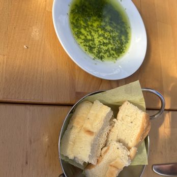 Alessa - Free bread - Italian Near Me - Laguna Beach, California Alessa - Free bread - Italian Near Me - Laguna Beach, California