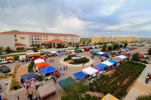 Parks Legado Town Center by null