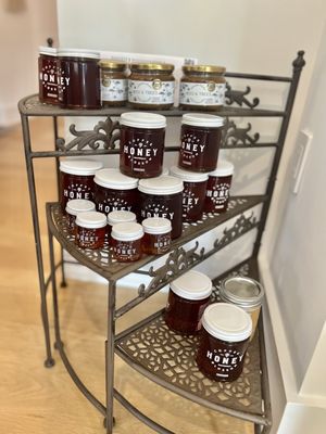 Queen Bee Artisan Market by null