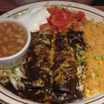 Medrano's Mexican Restaurant - Enchilidas de Mole con Pollo - Mexican Near Me - Lancaster, California Medrano's Mexican Restaurant - Enchilidas de Mole con Pollo - Mexican Near Me - Lancaster, California
