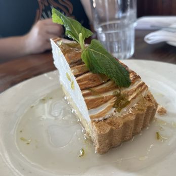 Sam's Chowder House - Key lime pie - Seafood Near Me - Half Moon Bay, California Sam's Chowder House - Key lime pie - Seafood Near Me - Half Moon Bay, California