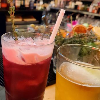 Monarch Ocean Pub - Gastropubs Near Me - Del Mar, California