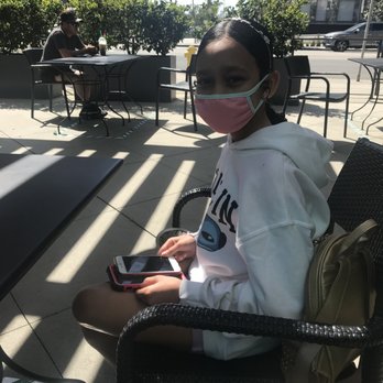 Starbucks - Coffee & Tea Near Me - Long Beach, California