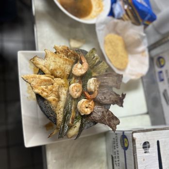 El Malecon Mariscos Estilo Sinaloa - Seafood Near Me - Long Beach, California El Malecon Mariscos Estilo Sinaloa - Seafood Near Me - Long Beach, California