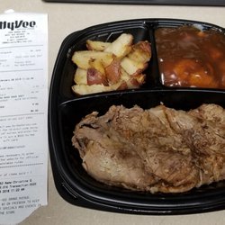 the hy-vee market grill - $10 meal? Not worth it.