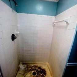 Surface Specialists - We don't always have to refinish. This is a chem clean before