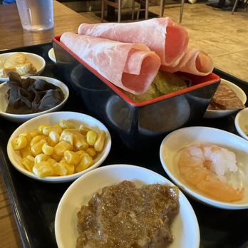 Yunshang Rice Noodle - Noodles Near Me - Edmonton, Alberta Yunshang Rice Noodle - Noodles Near Me - Edmonton, Alberta