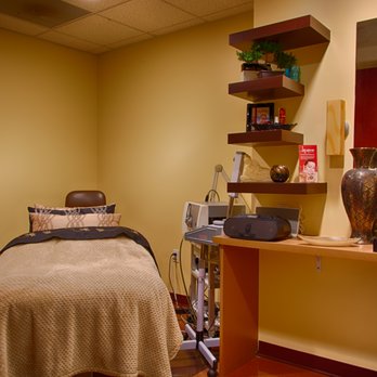 Del Mar Plastic Surgery - Relaxing Spa Room - Plastic Surgeons Near Me - San Diego, California Del Mar Plastic Surgery - Relaxing Spa Room - Plastic Surgeons Near Me - San Diego, California