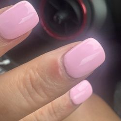 D'Lux Nails and Spa