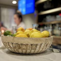 The Pear - Decor