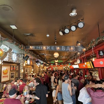 Grease Burger Beer and Whiskey Bar - Packed house to watch the FSU football game. The food still came relatively quickly. - Burgers Near Me - West Palm Beach, Florida Grease Burger Beer and Whiskey Bar - Packed house to watch the FSU football game. The food still came relatively quickly. - Burgers Near Me - West Palm Beach, Florida