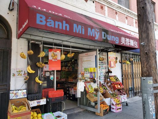 My Dung Sandwich Shop by null