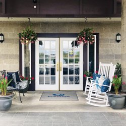 Prestige Senior Living Orchard Heights - Front entrance