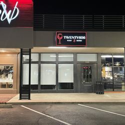 TWENTY606 Wine & Bistro - Front Entrance of Twenty606!