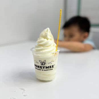 Honeymee - The Darling - true milk ice cream $6 after taxes - Ice Cream & Frozen Yogurt Near Me - Houston, Texas Honeymee - The Darling - true milk ice cream $6 after taxes - Ice Cream & Frozen Yogurt Near Me - Houston, Texas