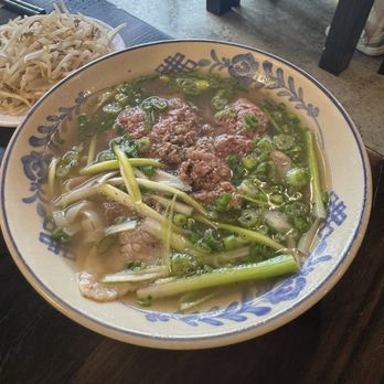 Pho Xom - Vietnamese Near Me - Carrollton, Texas