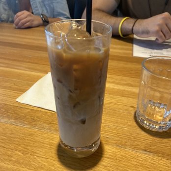 Earls Kitchen + Bar - Coffee and baileys - New American Near Me - Miami, Florida Earls Kitchen + Bar - Coffee and baileys - New American Near Me - Miami, Florida