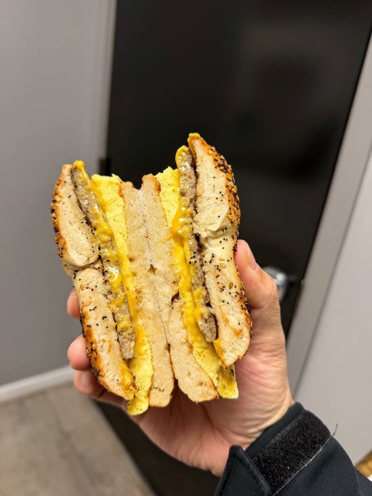 Holey Moley Bagel Shop