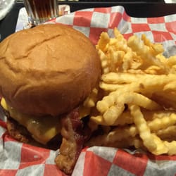 Knuckleheads - Bacon Cheeseburger
