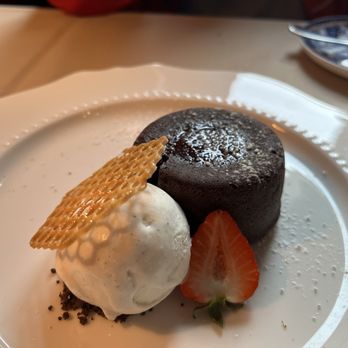 Bistro Cacao - Chocolate Lava Cake - French Near Me - Washington, DC, District of Columbia Bistro Cacao - Chocolate Lava Cake - French Near Me - Washington, DC, District of Columbia