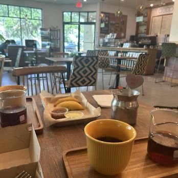Acopio Caffee - Pour over coffee, beef & chicken Empanadas - Coffee & Tea Near Me - Naples, Florida
