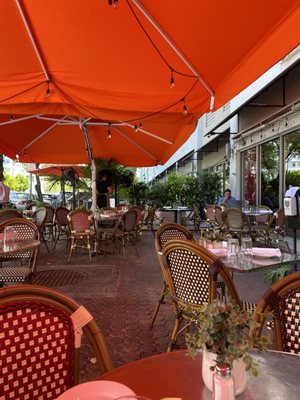 Oliver's Bistro by null