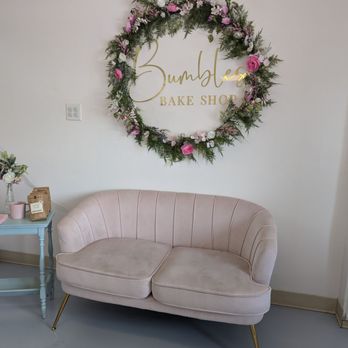 Bumbles Bake Shop - So cute - Bakeries Near Me - Powell, Ohio