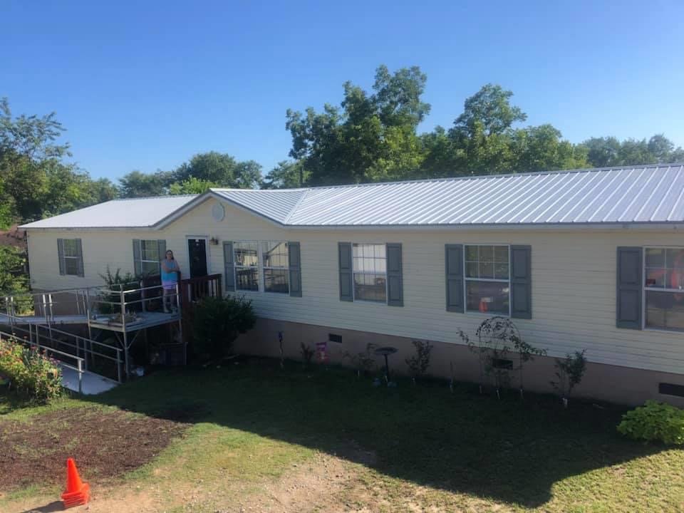 Slide of B&B Construction and Repairs