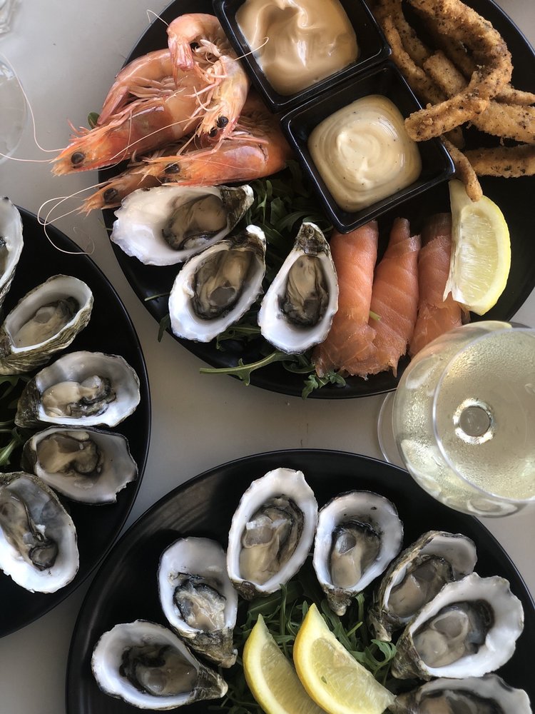OYSTER BAR Updated March 2024 11 Photos 19 Kitchener Dr, Darwin