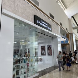 Designer Perfumes - Store Front