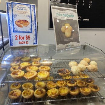Le Reveil Coffee - Pastries - Coffee & Tea Near Me - New York, New York